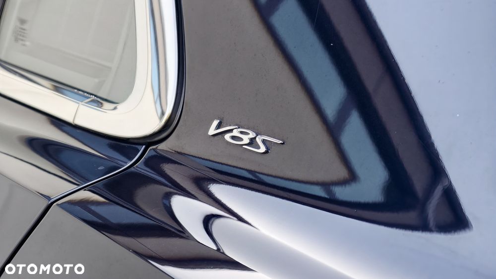 Bentley Flying Spur V8 S - 12