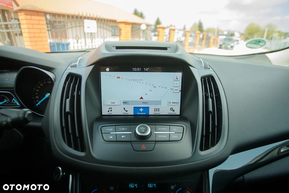 Ford Kuga 2.0 TDCi 2x4 Titanium - 25