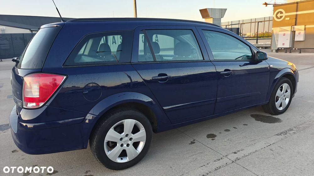 Opel Astra 1.6 Fun - 7