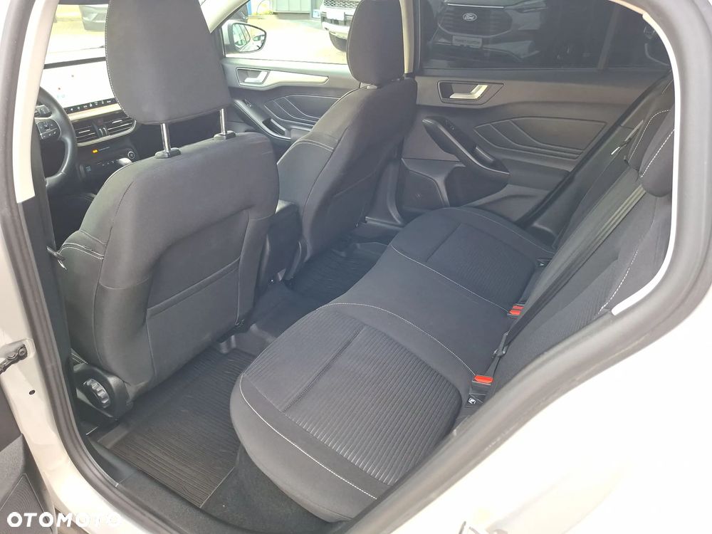 Ford Focus 1.0 EcoBoost mHEV Titanium X - 36