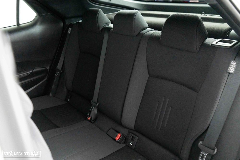 Toyota C-HR 2.0 HDF Plug-in Lounge - 11