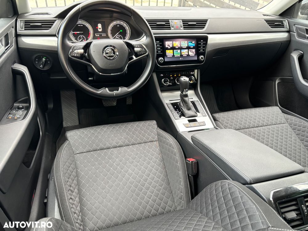 Skoda Superb 2.0 TDI DSG Ambition - 4