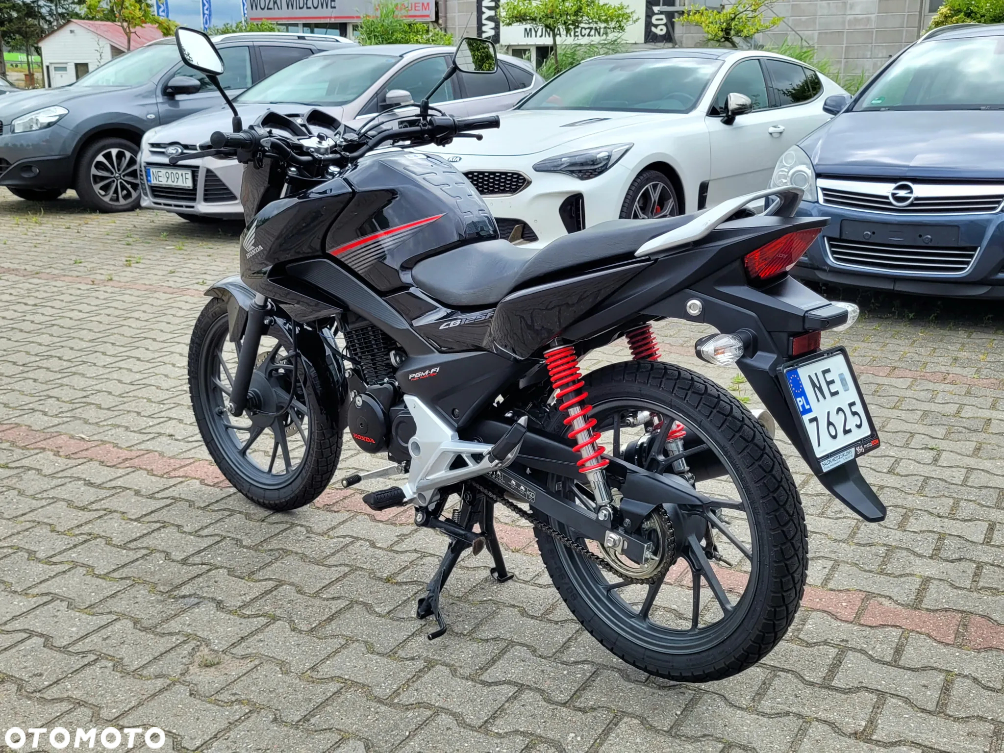 Honda CBF - 5