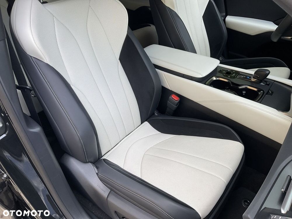 Lexus RX - 10