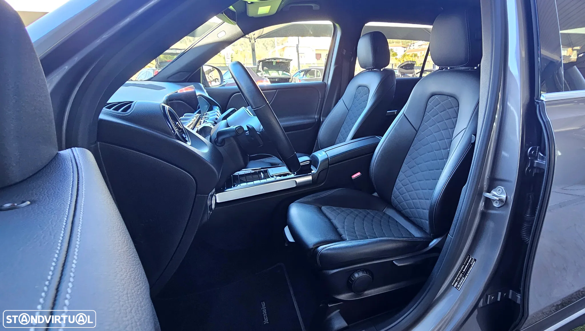 Mercedes-Benz GLB 180 d Progressive - 13