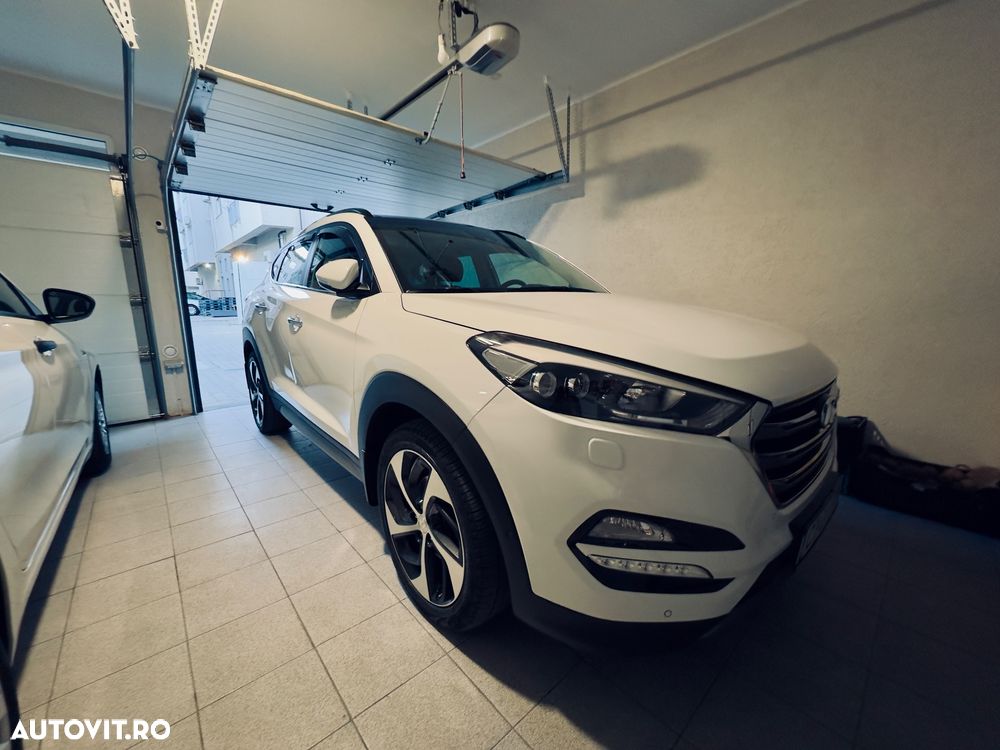 Hyundai Tucson 2.0 CRDI 4WD 6AT Luxury Pack+ - 9