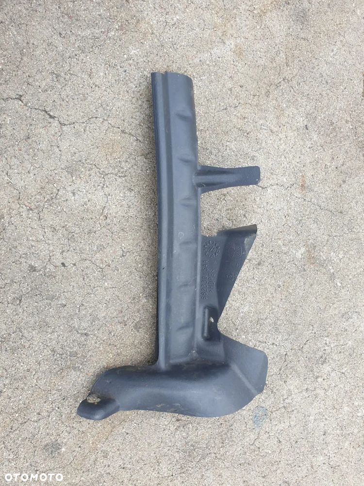 Wlot Powietrza Kierownica Powietrza Prawa Dodge Challenger 68233014AA - 2