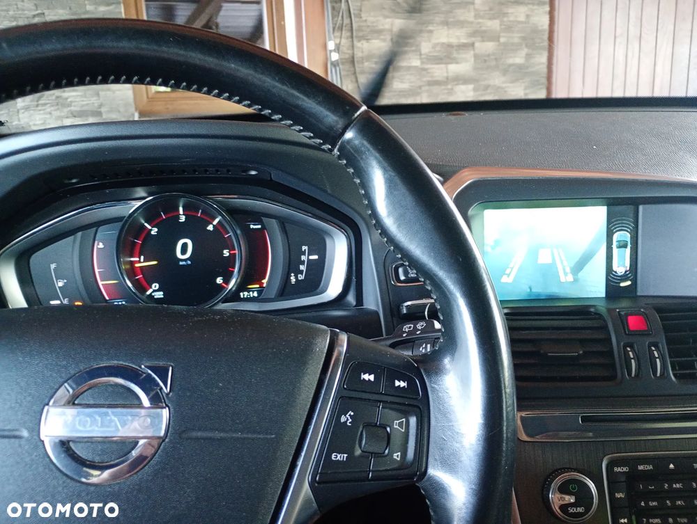 Volvo XC 60 D4 Geartronic Kinetic - 4