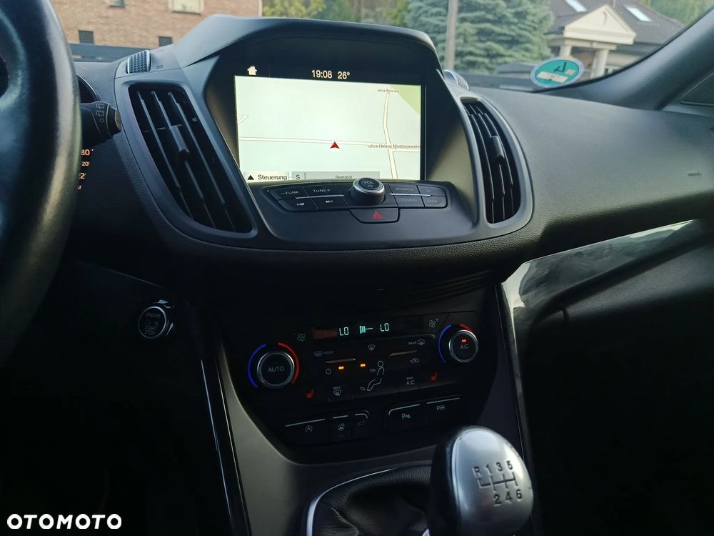 Ford Kuga 1.5 EcoBoost 2x4 ST-Line - 27