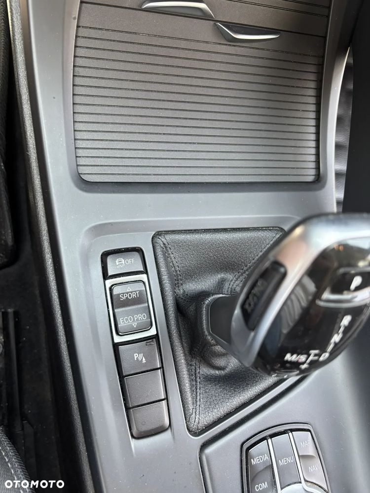 BMW X1 sDrive18d Sport Line sport - 27