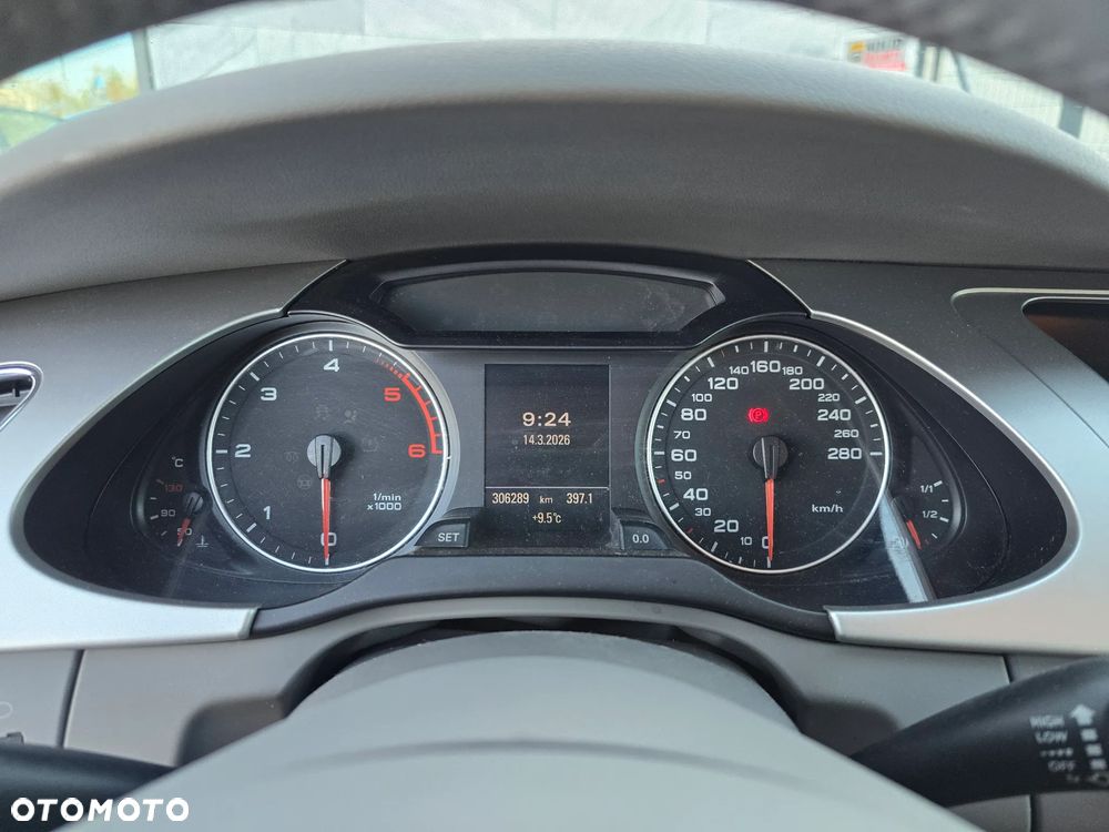 Audi A4 Avant 2.0 TDI DPF Ambiente - 14