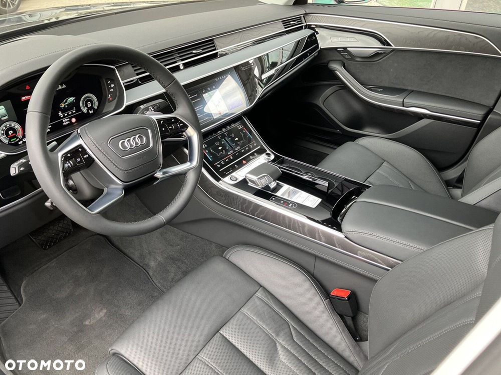 Audi A8 - 10
