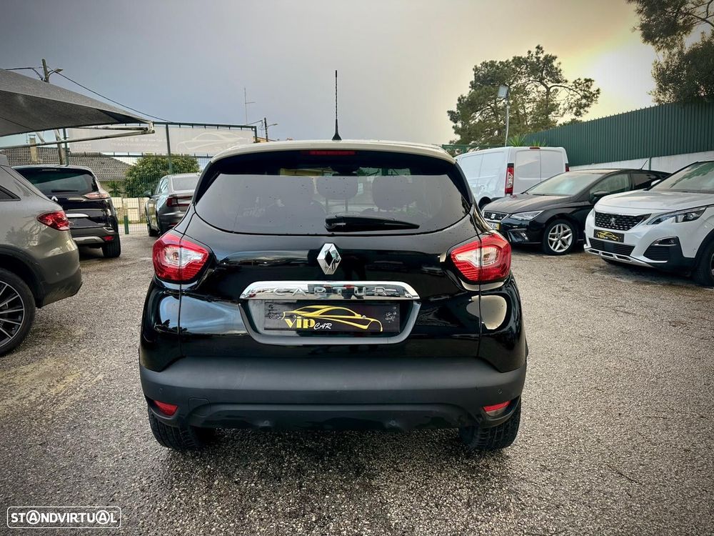 Renault Captur 1.5 dCi EDC - 6