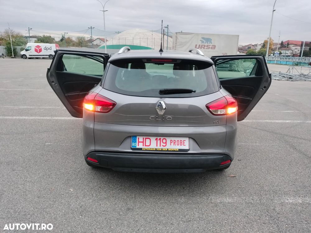 Renault Clio - 24