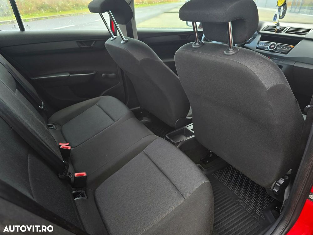 Skoda Fabia - 10