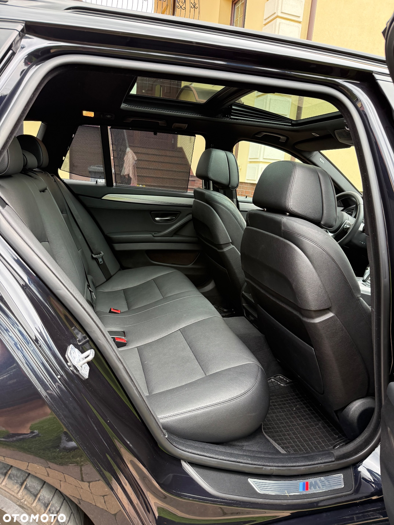 BMW Seria 5 520d Touring M Sport Edition - 26