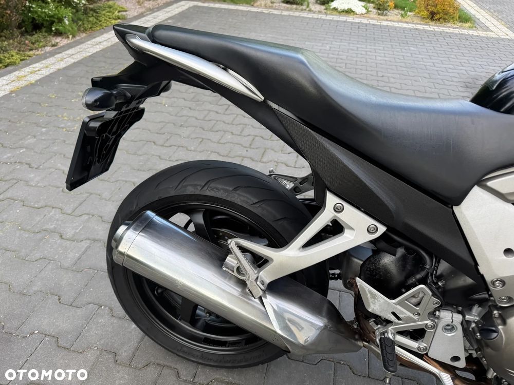 Honda VFR - 33