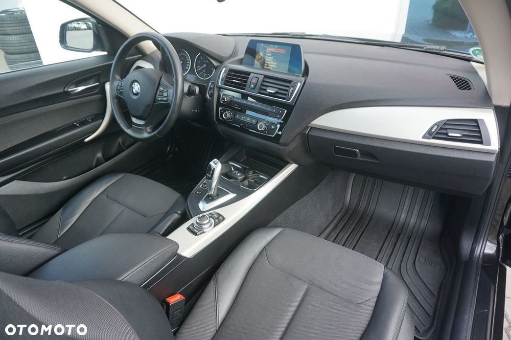 BMW Seria 2 218i Sport Line - 6