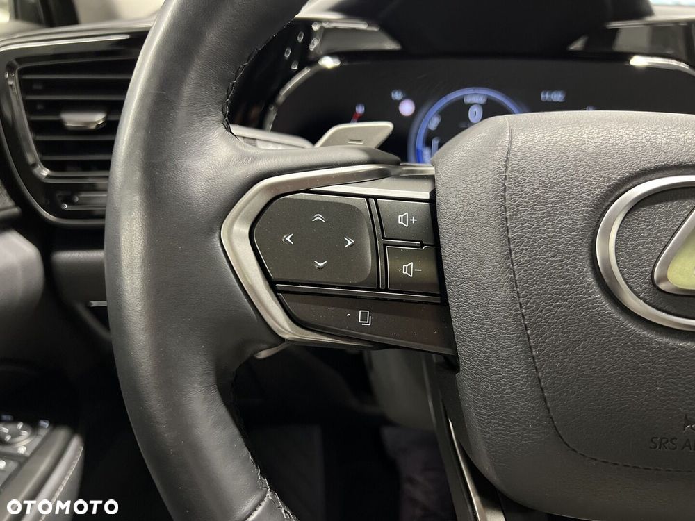 Lexus NX 350h Omotenashi AWD - 30