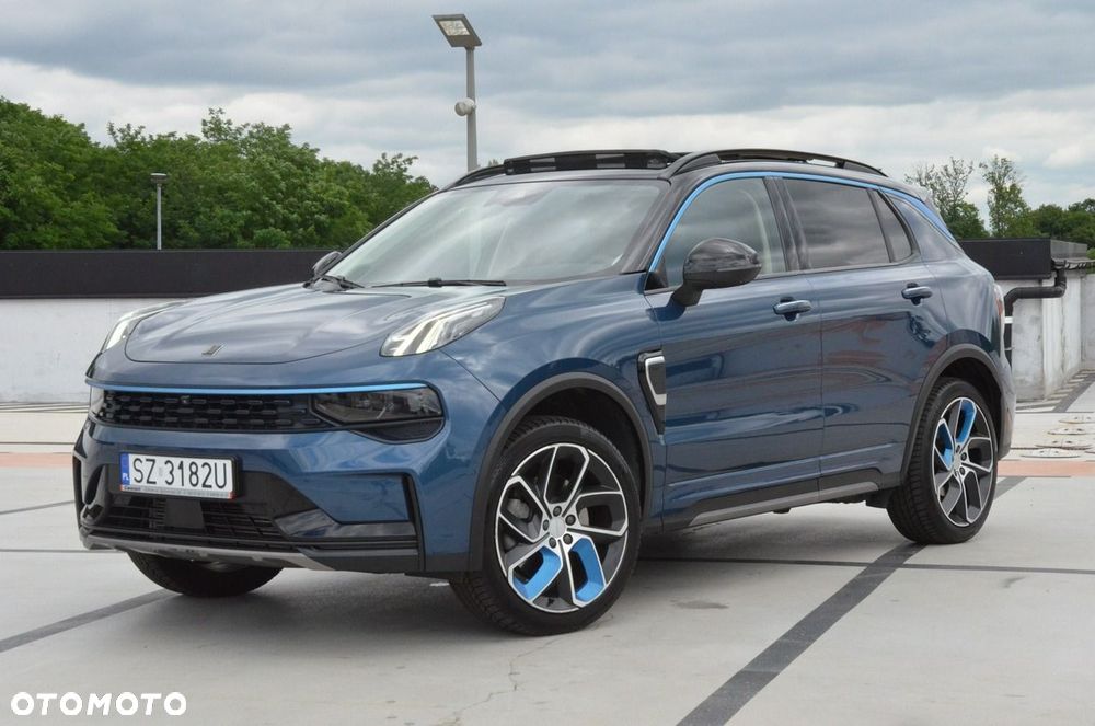 Lynk & Co 01 - 8