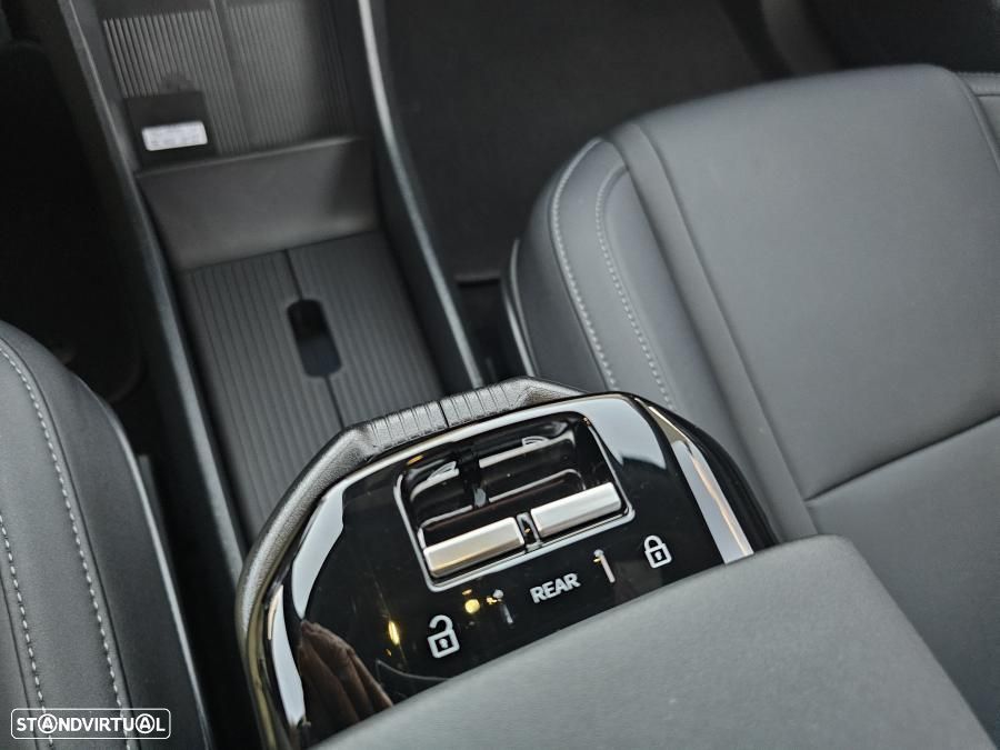 Volvo EX30 69 kWh Single Motor Extended Range Plus - 21