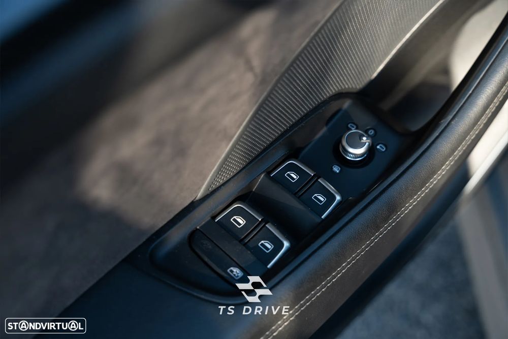 Audi RS3 Sportback S tronic - 21