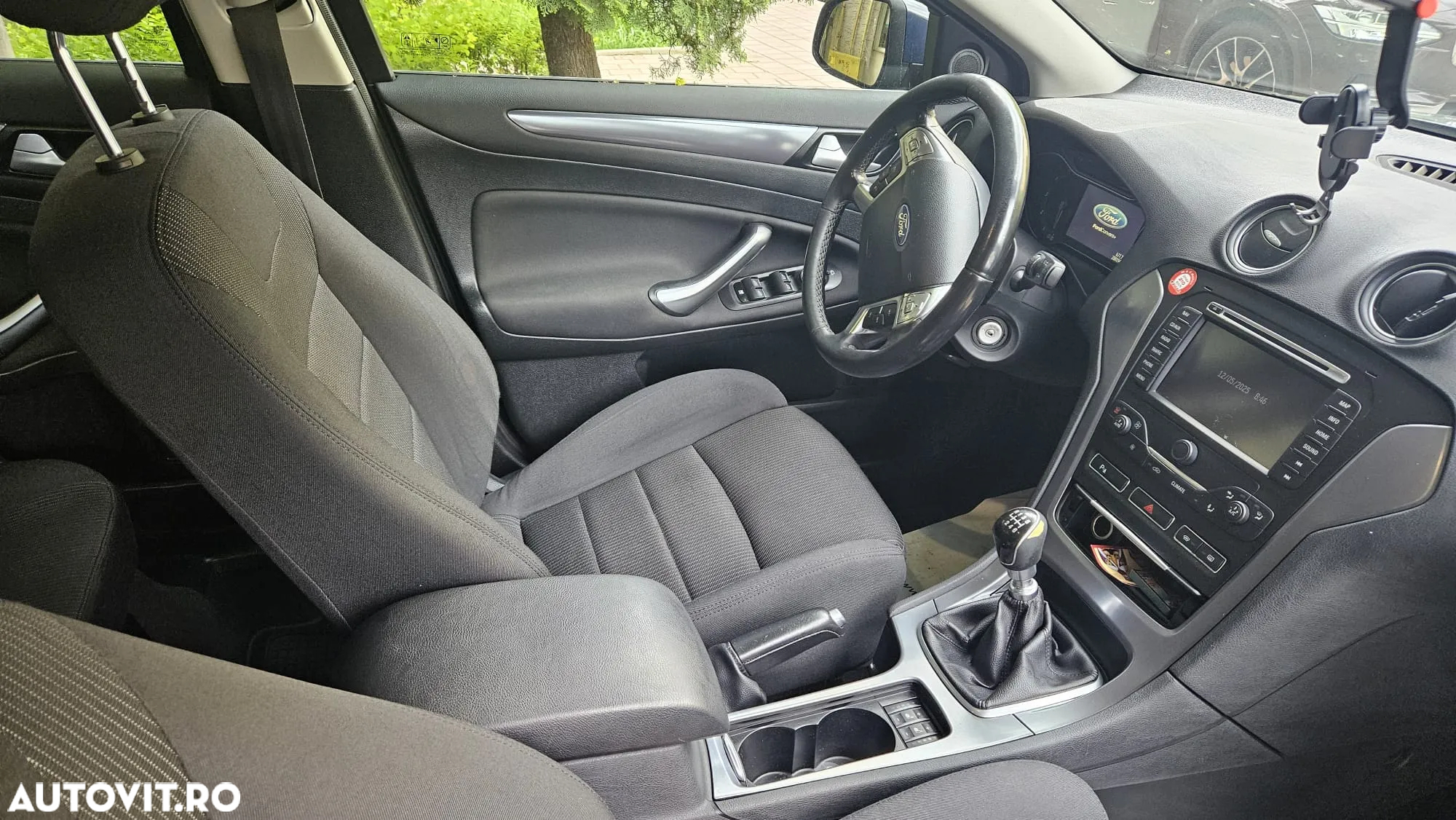 Ford Mondeo 2.0 TDCI Titanium - 12