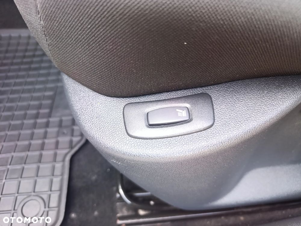 Renault Clio 0.9 TCe Limited - 15