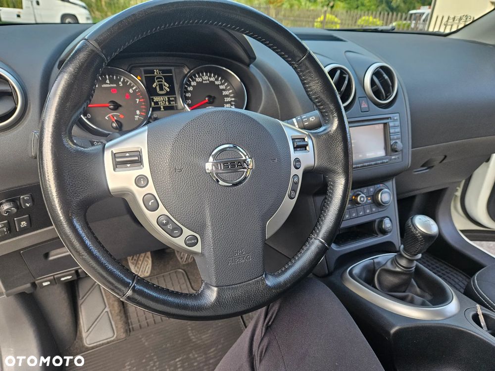 Nissan Qashqai 2.0 tekna - 26