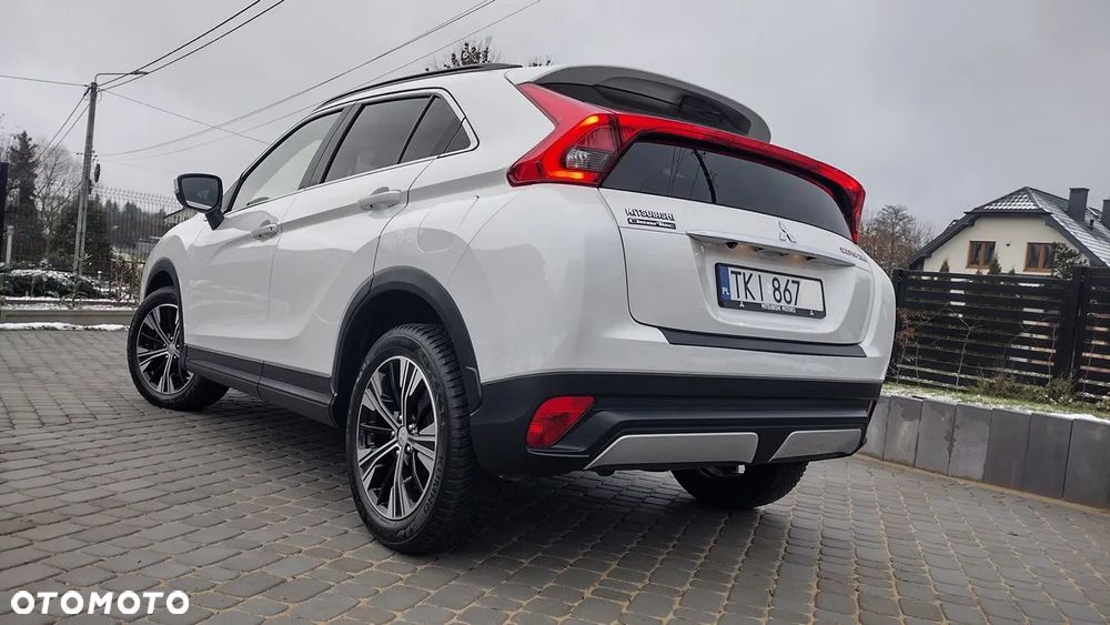 Mitsubishi Eclipse Cross - 9