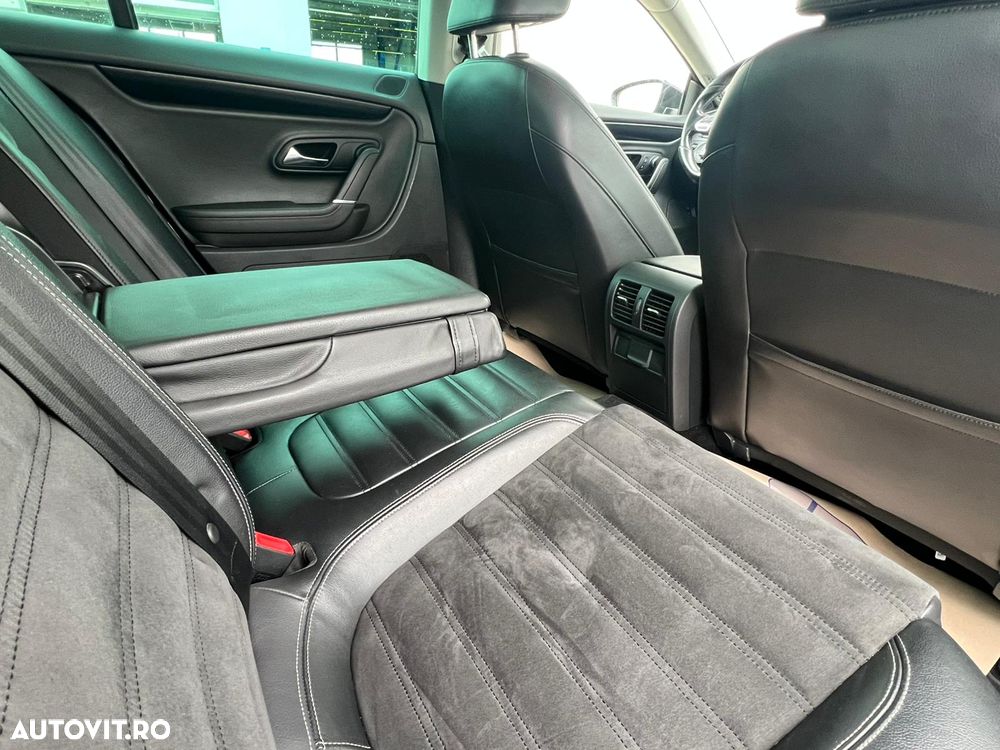 Volkswagen Passat 2.0 TDI DPF DSG R-Line Edition Plus - 32