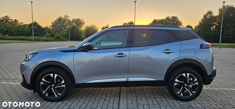 Peugeot 2008 1.2T Allure S&S - 22