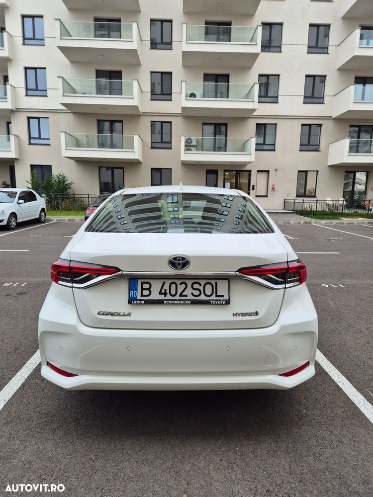 Toyota Corolla 1.8 HSD Dynamic - 10