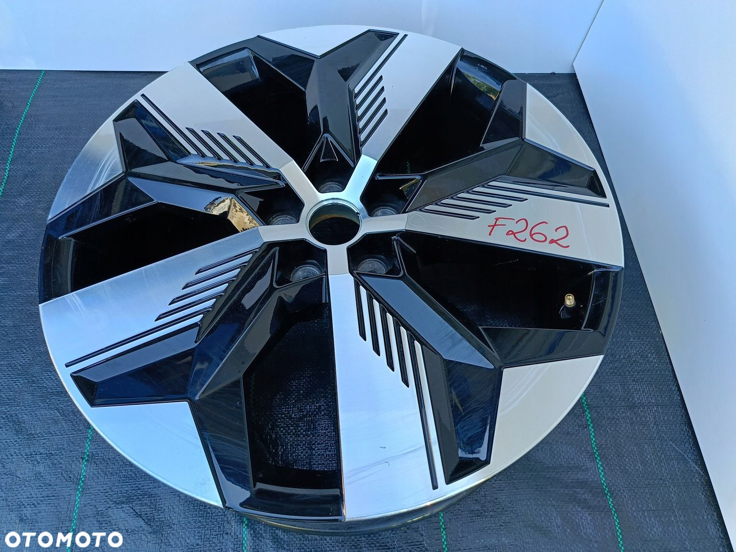 FELGA ALUMINIOWA RENAULT MEGANE IV E-TECH 7.0"x20" 5X114.3 ET34 403003990R - 3