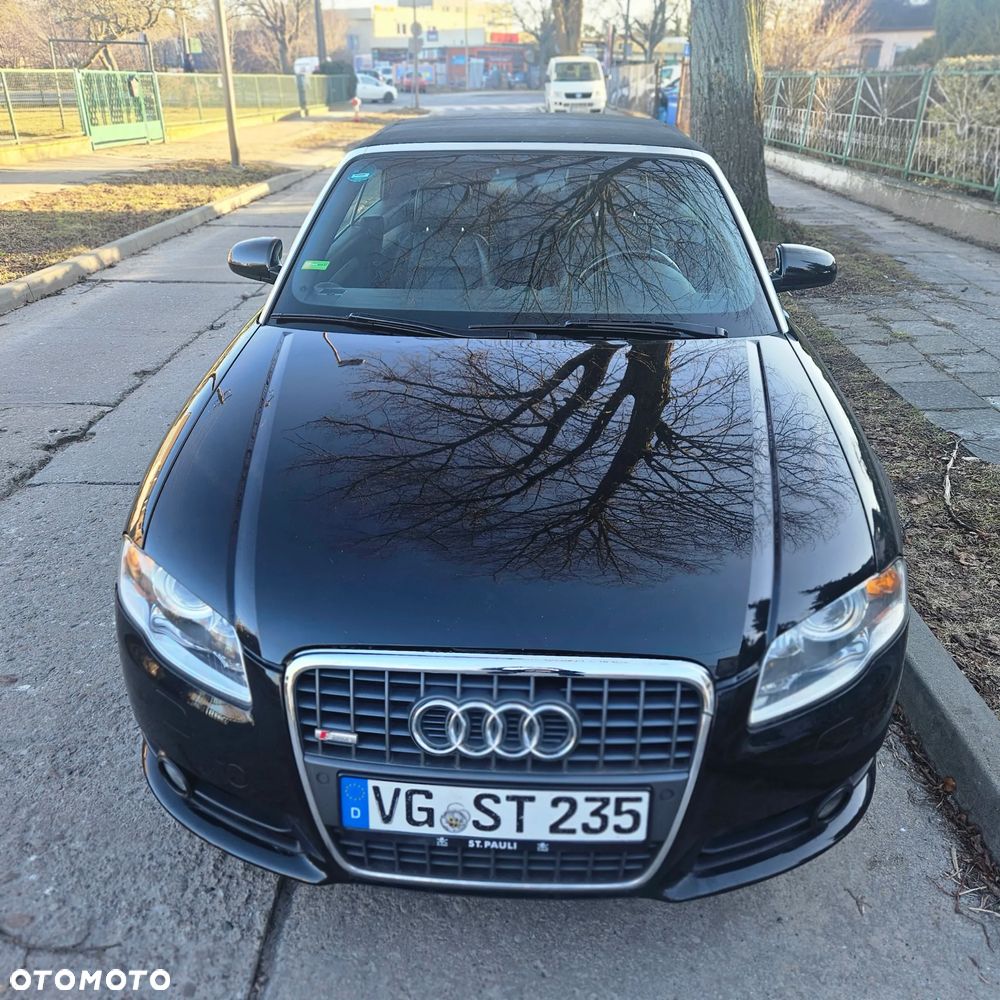 Audi A4 Cabrio - 1