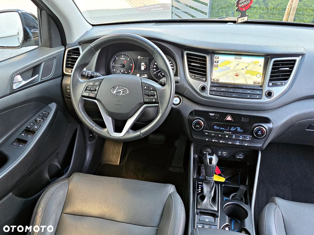 Hyundai Tucson blue 1.7 CRDi 2WD DCT Premium - 30