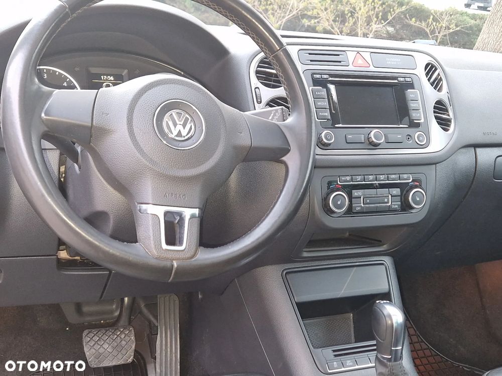 Volkswagen Tiguan 2.0 TDI 4Mot Track&Field DSG - 25
