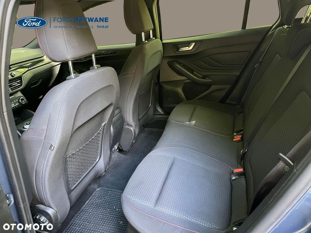 Ford Focus 1.0 EcoBoost Start-Stopp-System ST-LINE X - 11