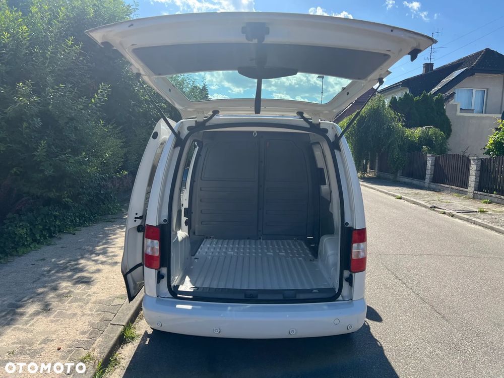 Volkswagen CAADY - 17