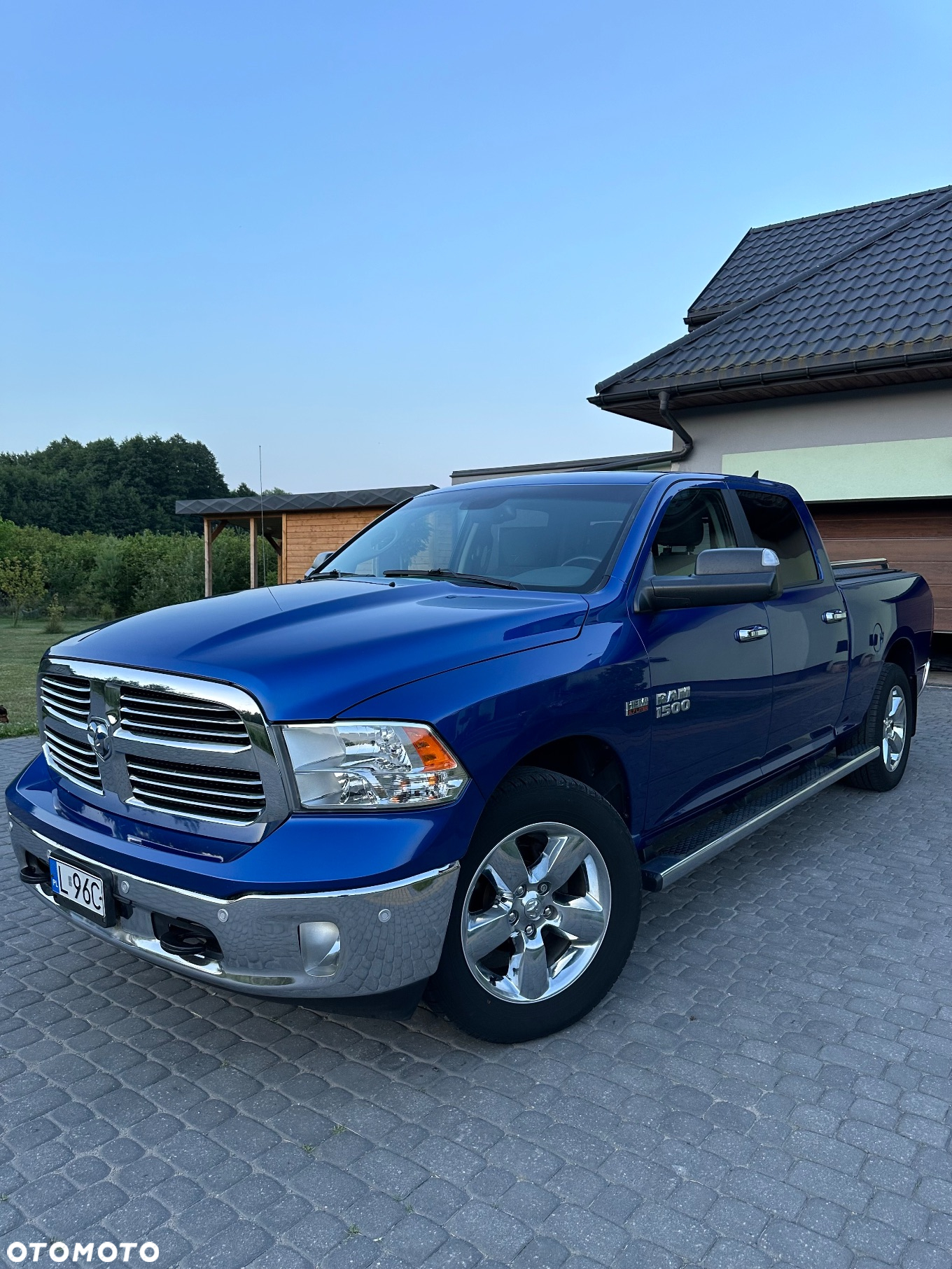 Dodge RAM 1500 5.7 4x4 - 5