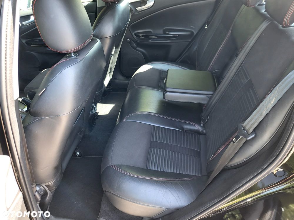 Alfa Romeo Giulietta 1.4 TB 16V Multiair Turismo - 9