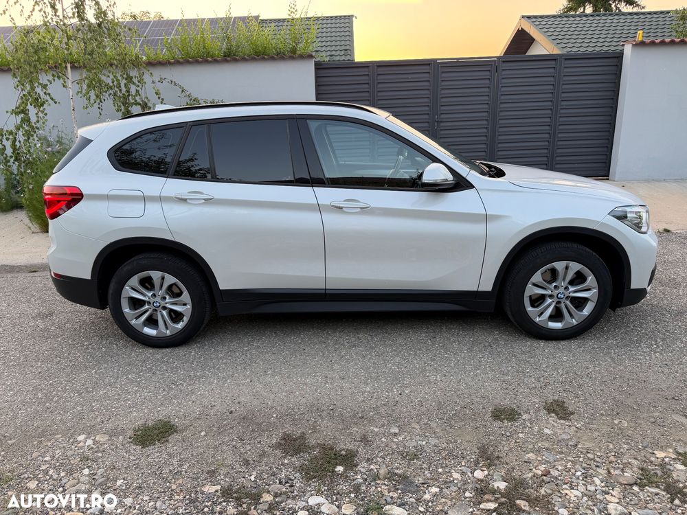 BMW X1 sDrive20d AT - 6