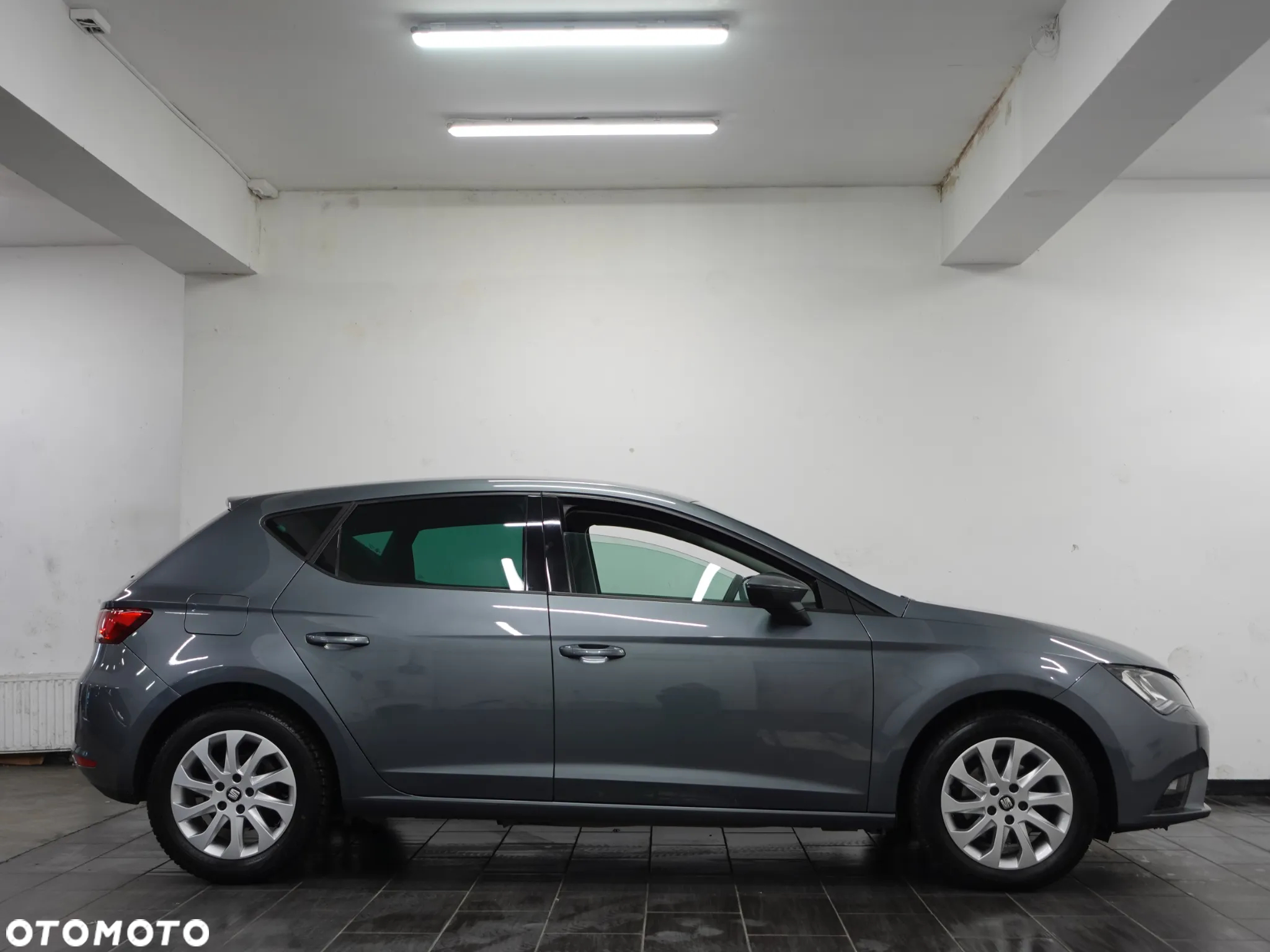 Seat Leon 1.6 TDI DPF E-Ecomotive Reference - 11