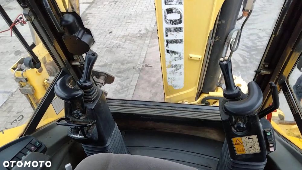 New Holland B100B - 5