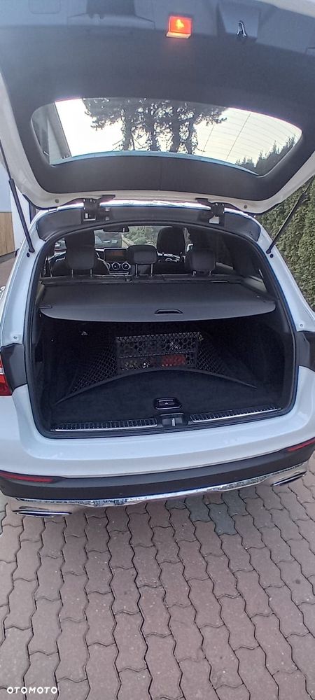 Mercedes-Benz GLC 300 4Matic 9G-TRONIC - 12