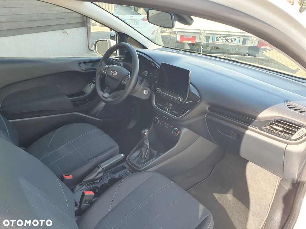 Ford Fiesta - 16