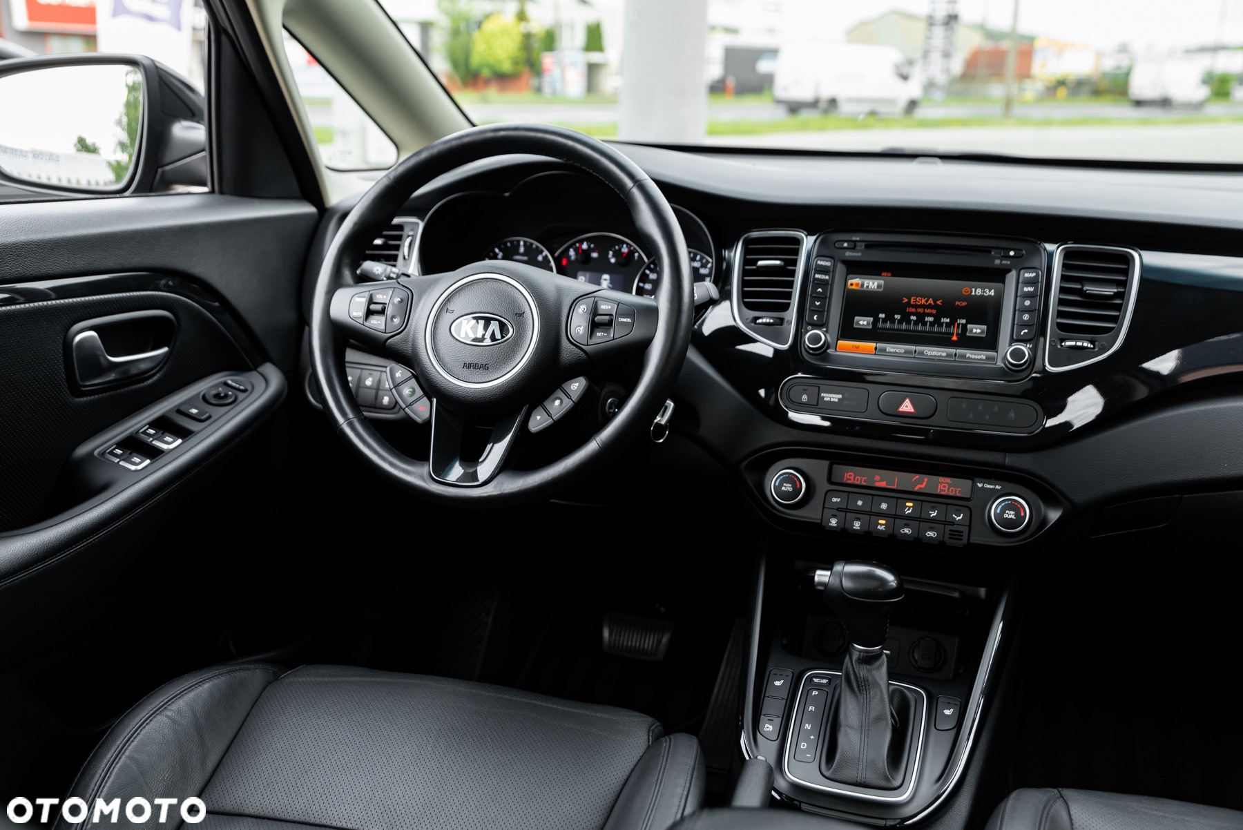 Kia Carens 1.7 CRDi XL 7os DCT - 18