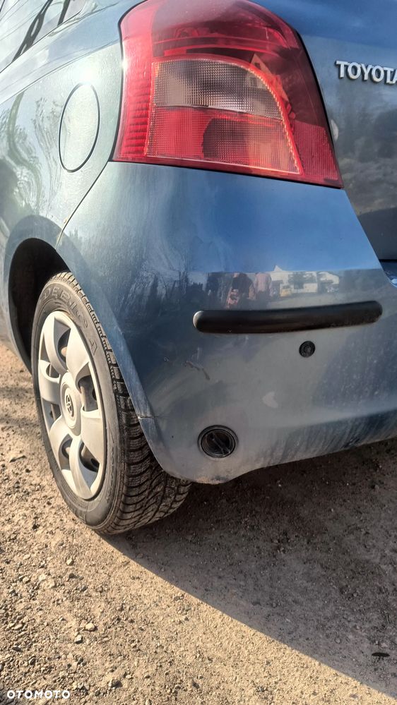 Toyota Yaris 1.0 Luna A/C - 17