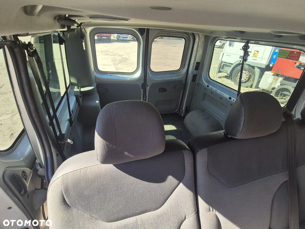 Opel Vivaro L2H1 2.9t Edition - 12