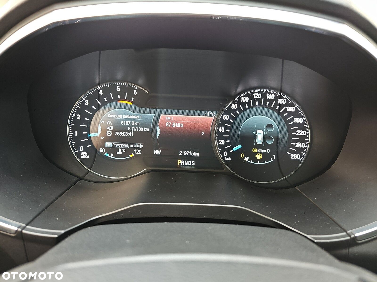 Ford S-Max - 22